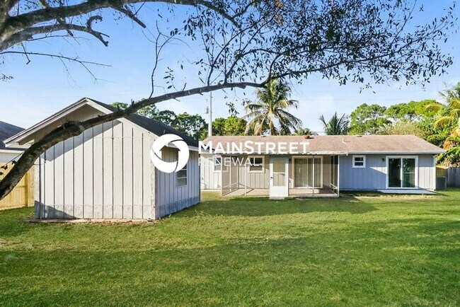 Building Photo - 3 Bedroom Pet-Friendly Home in PORT ST LUCIE, FL with Main Street Renewal