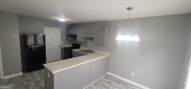 Building Photo - 6004 Creekerton Blvd