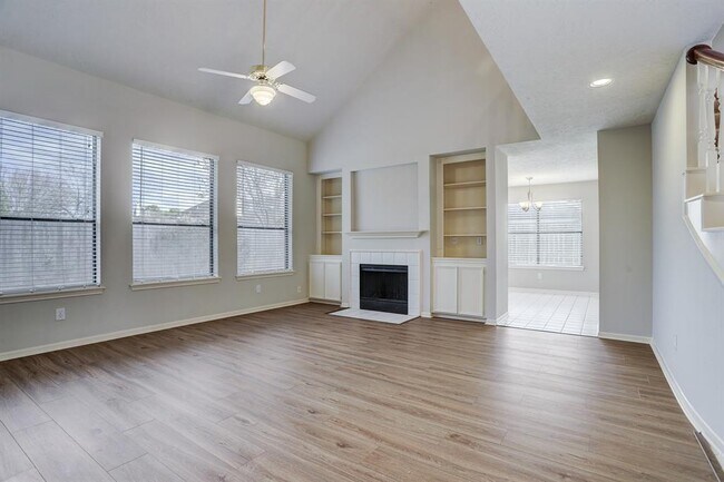 Building Photo - 3126 Pebble Bay Dr