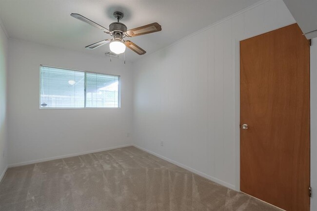 Building Photo - 3523 Glen Haven Blvd