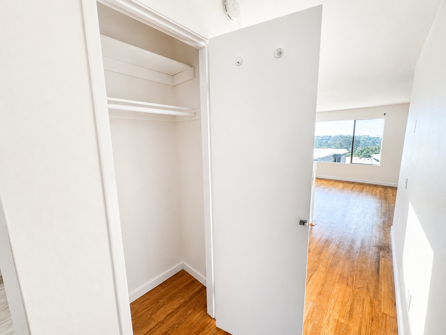 Building Photo - 6337 Caminito Andreta