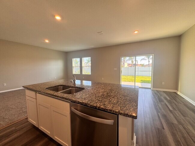 Building Photo - 4 Bed/3 Bath/2 Car Garage New Construction...