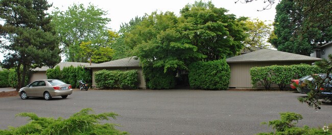 Building Photo - Ironwood Apartments