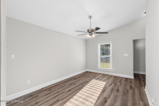Building Photo - 135 Twinwood Dr