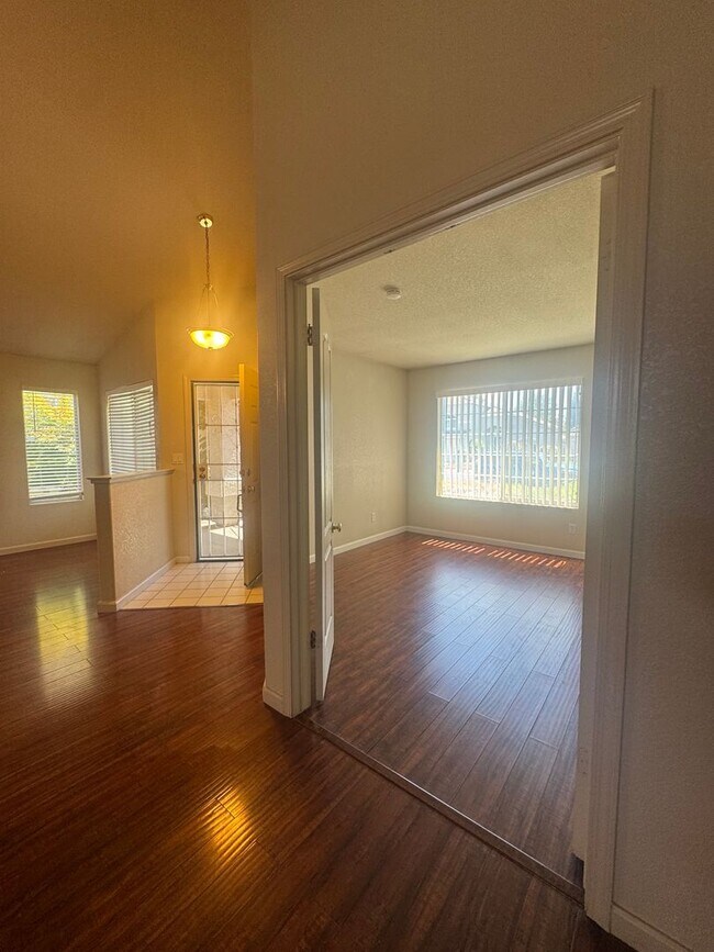 Building Photo - Beautiful 4-Bedroom Home with Solar, High ...