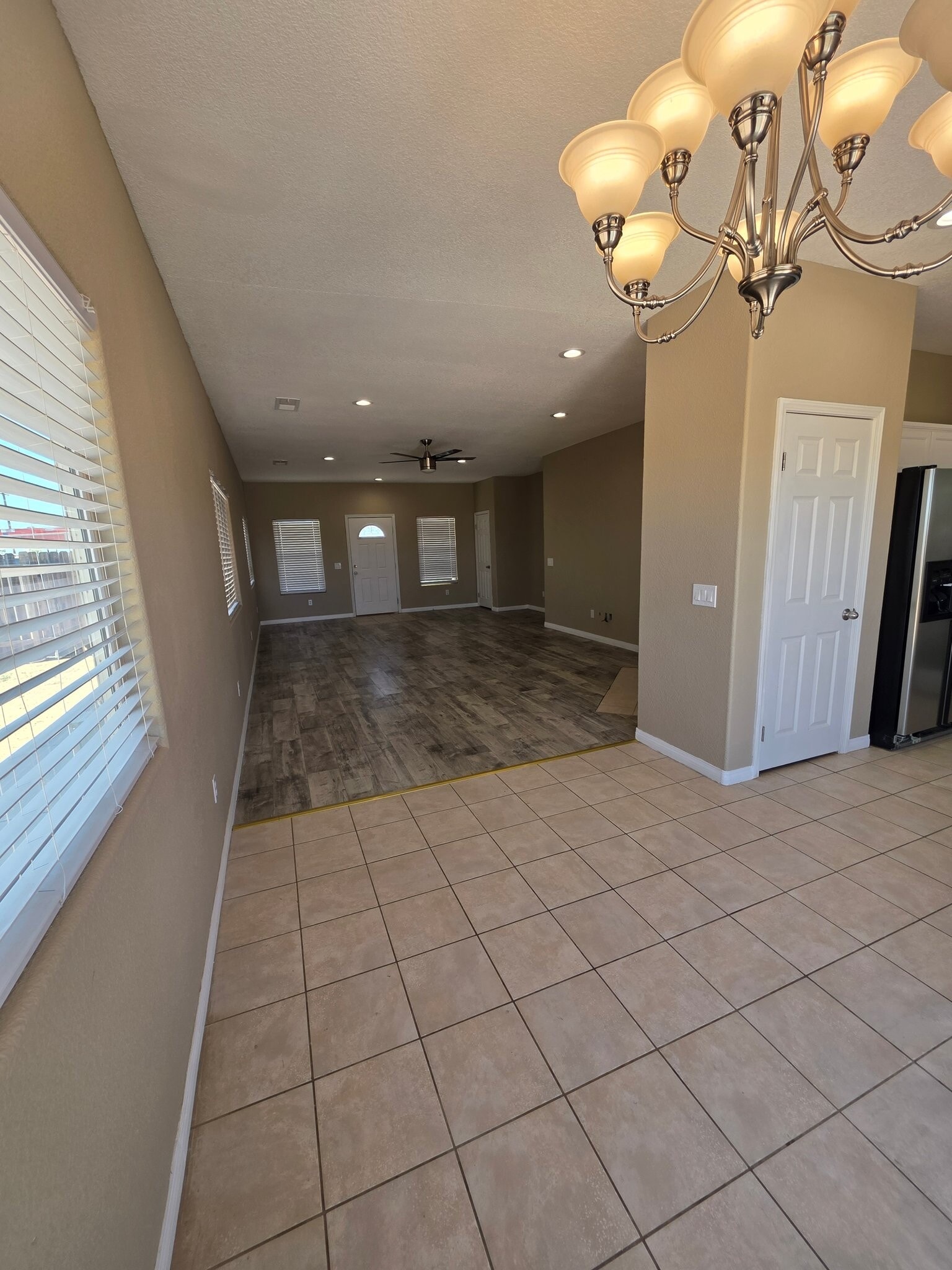 Building Photo - 8173 Viburnum Ave