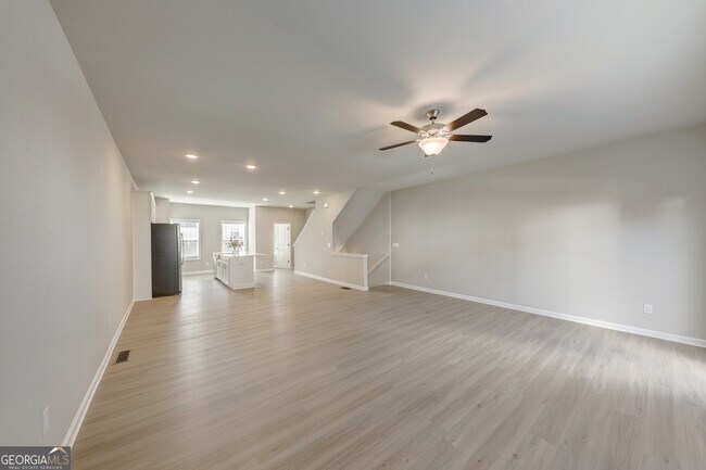 Building Photo - 43 Cobalt Ln