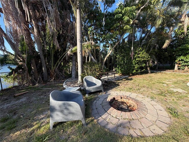 Building Photo - 6612 Black Fin Way