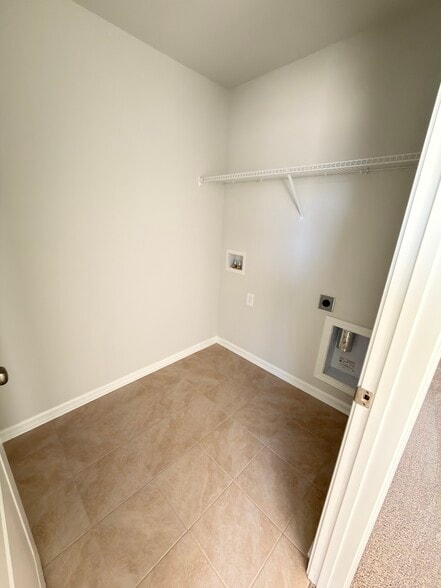 Building Photo - 109 Gervais Cir