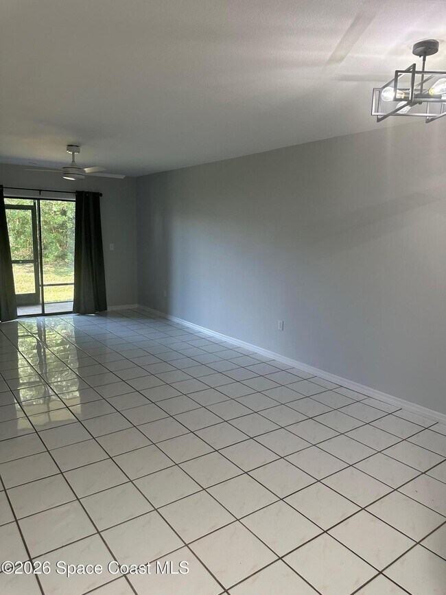 Building Photo - 1720 Murrell Rd