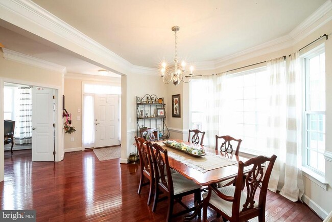 Building Photo - 5812 Falls Gate Ct