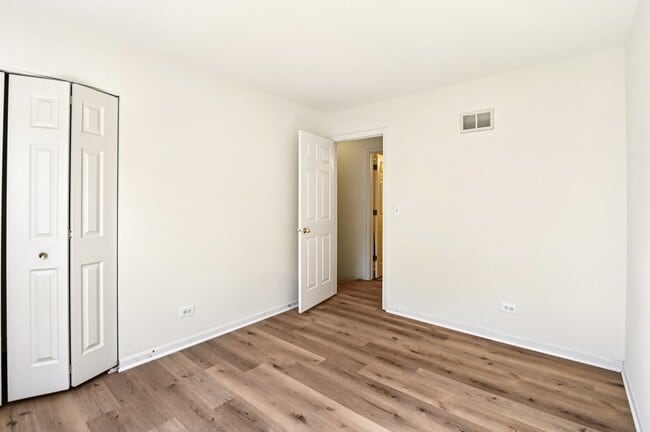 Building Photo - 644 Sandwedge Pl