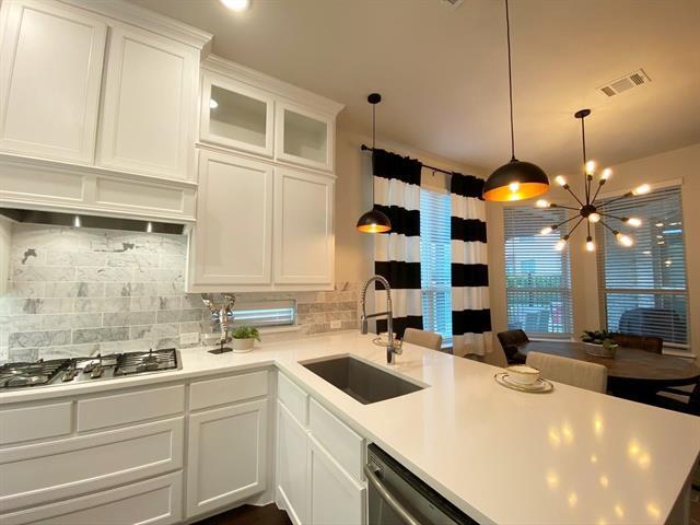 Building Photo - 2612 Cathedral Dr