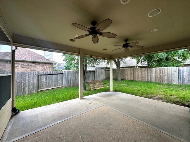 Building Photo - 2047 Lulach Ln