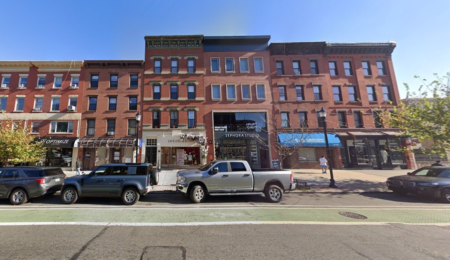 Building Photo - 321 Washington St