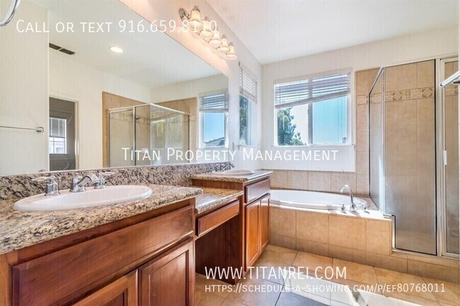 Building Photo - 11737 Brook Valley Way