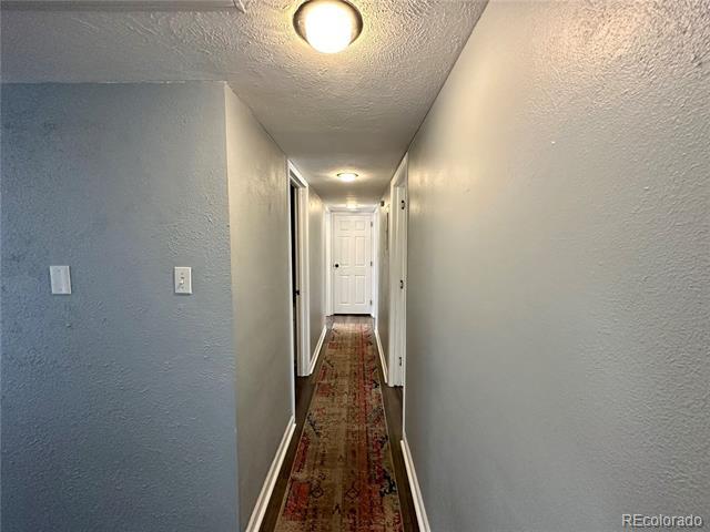 Building Photo - 2525 S Dayton Way