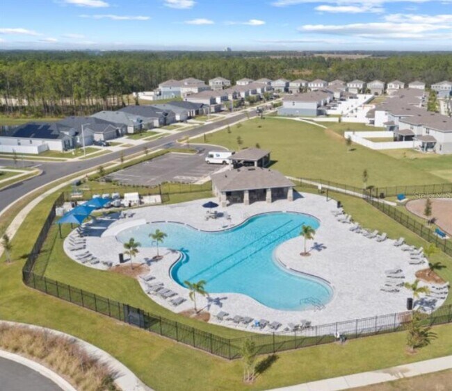 Building Photo - 1016 Cascade Dr