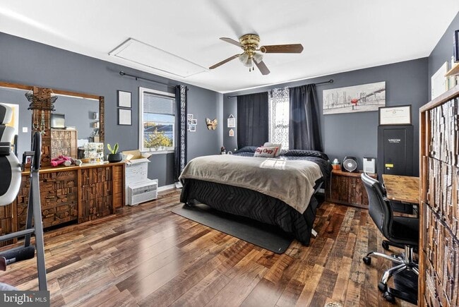 Building Photo - 19 Congress Ct