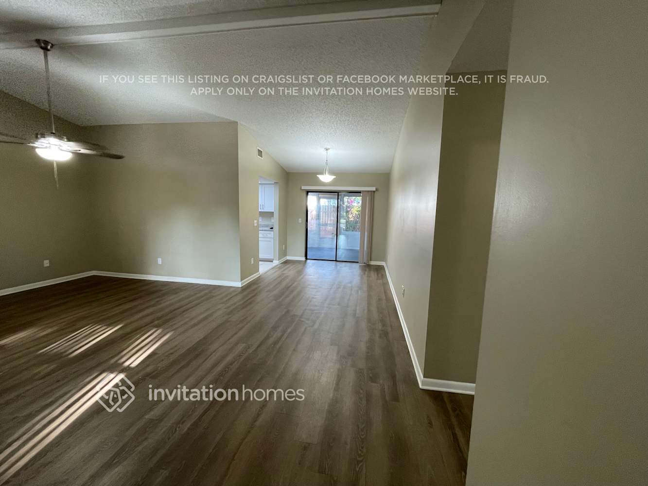 Building Photo - 14734 Oak Vine Dr