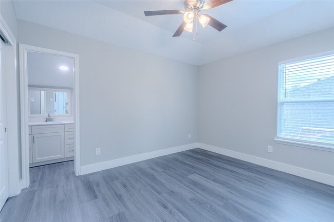 Building Photo - 5807 Cypress Mound Ct