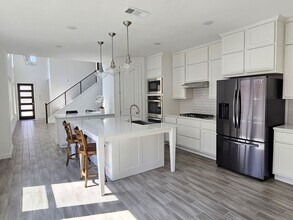 Building Photo - Gorgeous Wolf Ranch 4 Bed /  3 Bath Home!