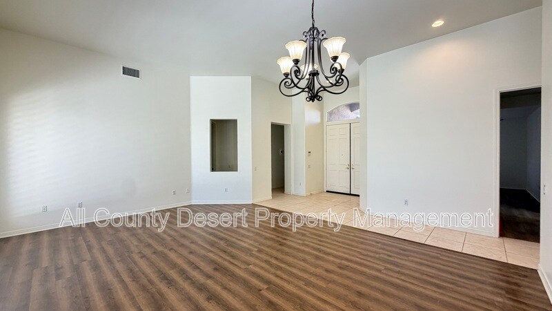 Building Photo - 37544 Wyndham Rd