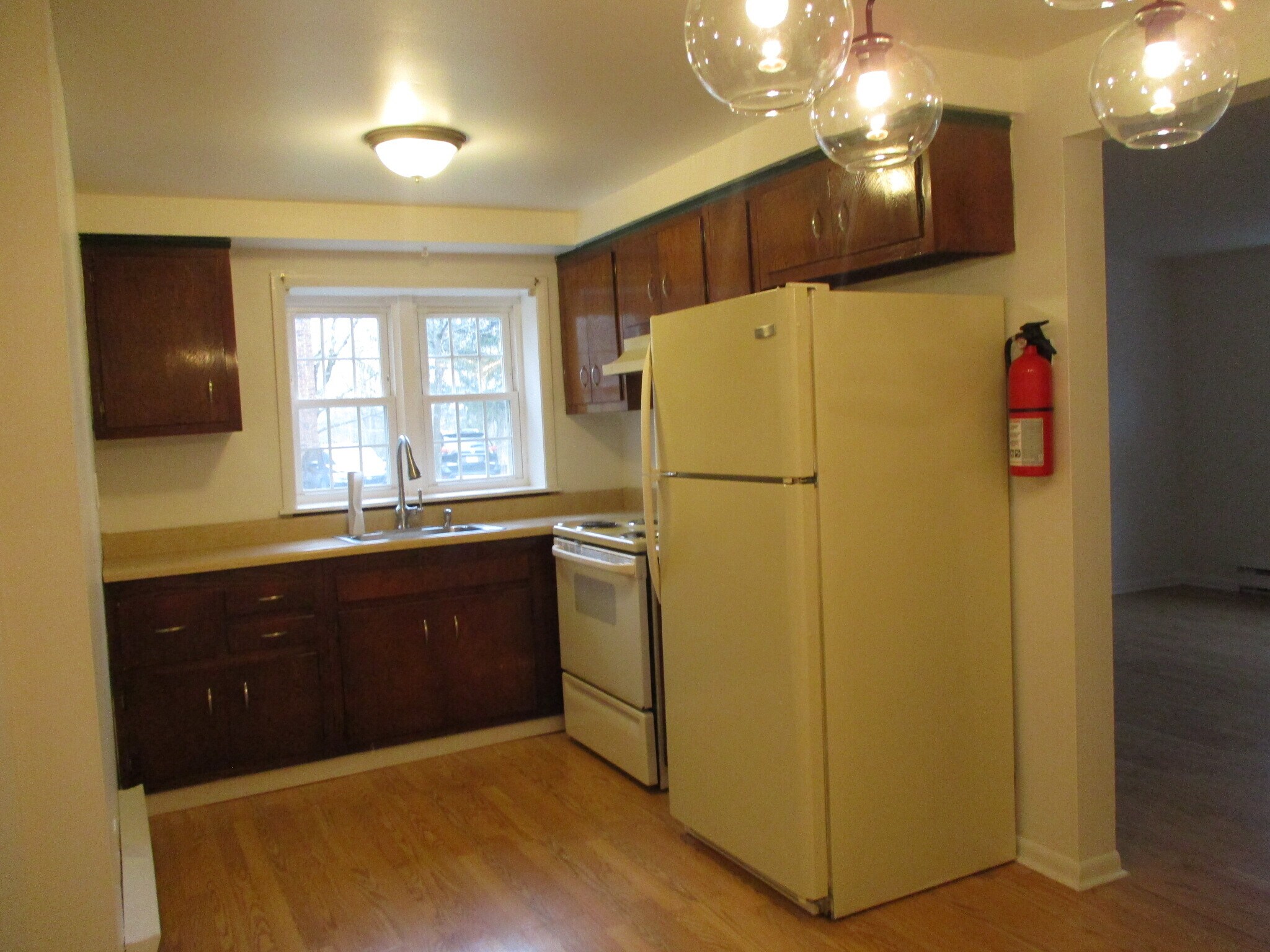 Building Photo - 11 Old Allamuchy Rd