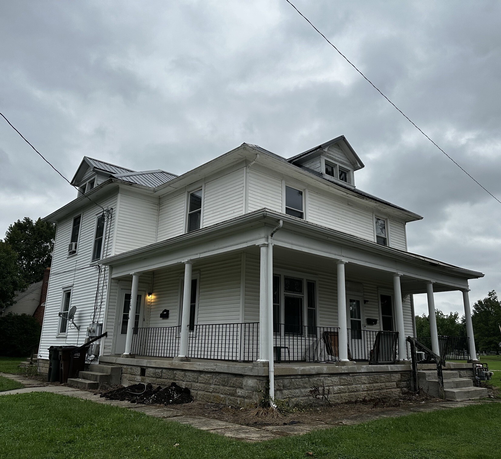 Building Photo - 1212 Drexel Ave