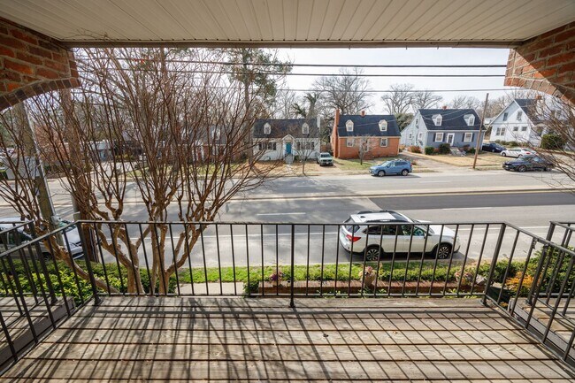 Building Photo - 5900 Patterson Ave