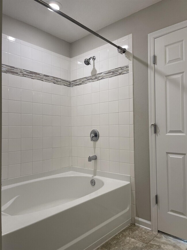 Building Photo - 805 Trellis Bay Dr