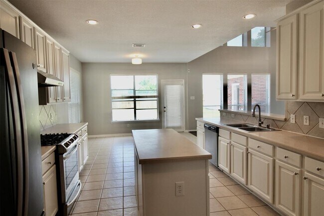 Building Photo - 22110 Blossom Meadow Ct