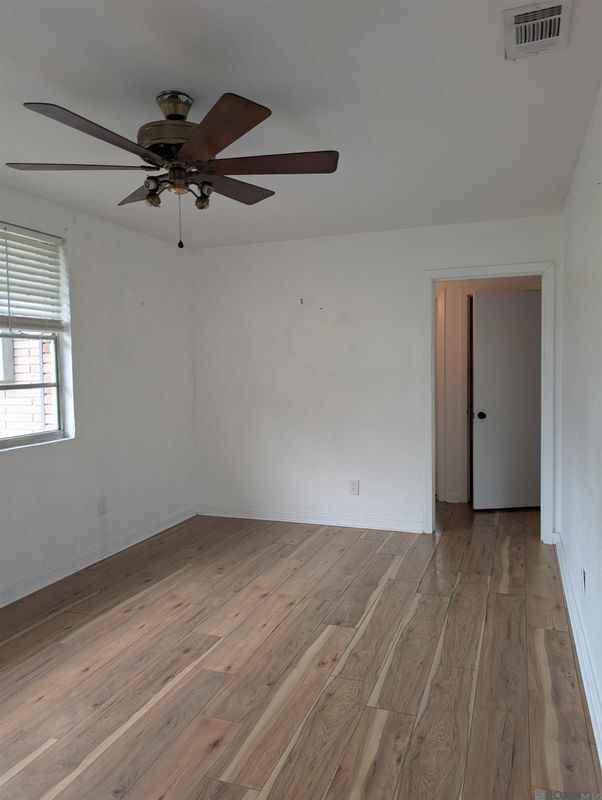 Building Photo - 235 Burgin Ave
