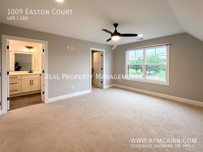 Building Photo - 1009 Easton Ct