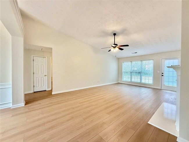 Building Photo - 1070 Rafington Dr