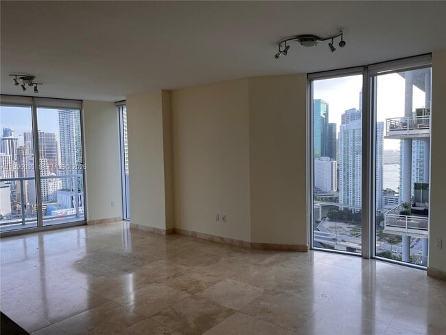 Building Photo - 185 SW 7th St