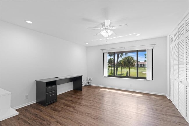 Building Photo - 4469 Luxemburg Ct