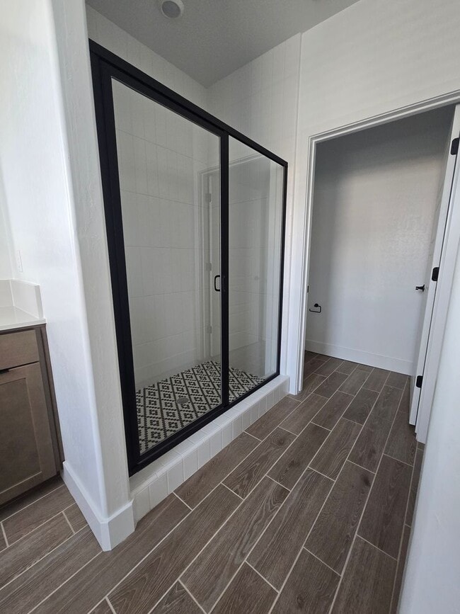 Building Photo - 5 BR 3 BA home available now