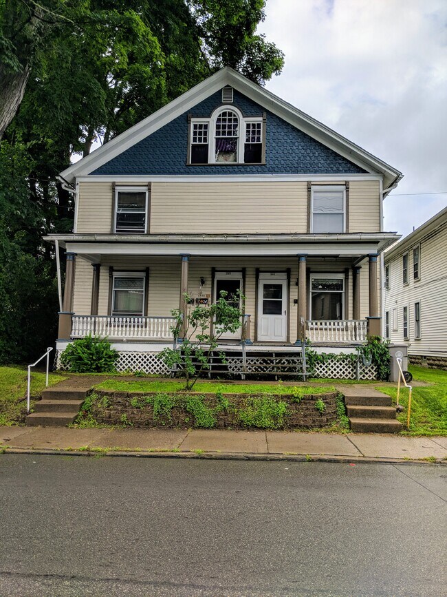 301 Randolph St 301 Randolph St Meadville PA 16335 Apartment Finder