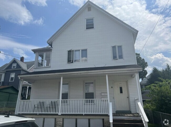 Building Photo - 8 Kearney St