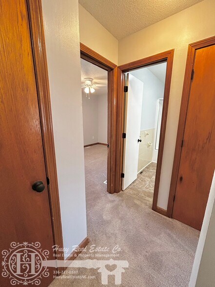 Building Photo - 296 7th St