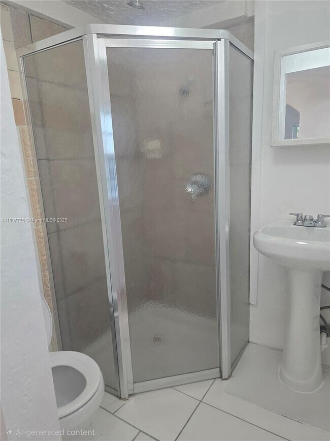 Building Photo - 3458 Capri Dr