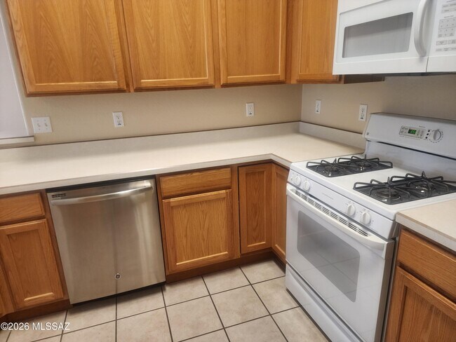 Building Photo - 7649 S Freshwater Pearl Dr
