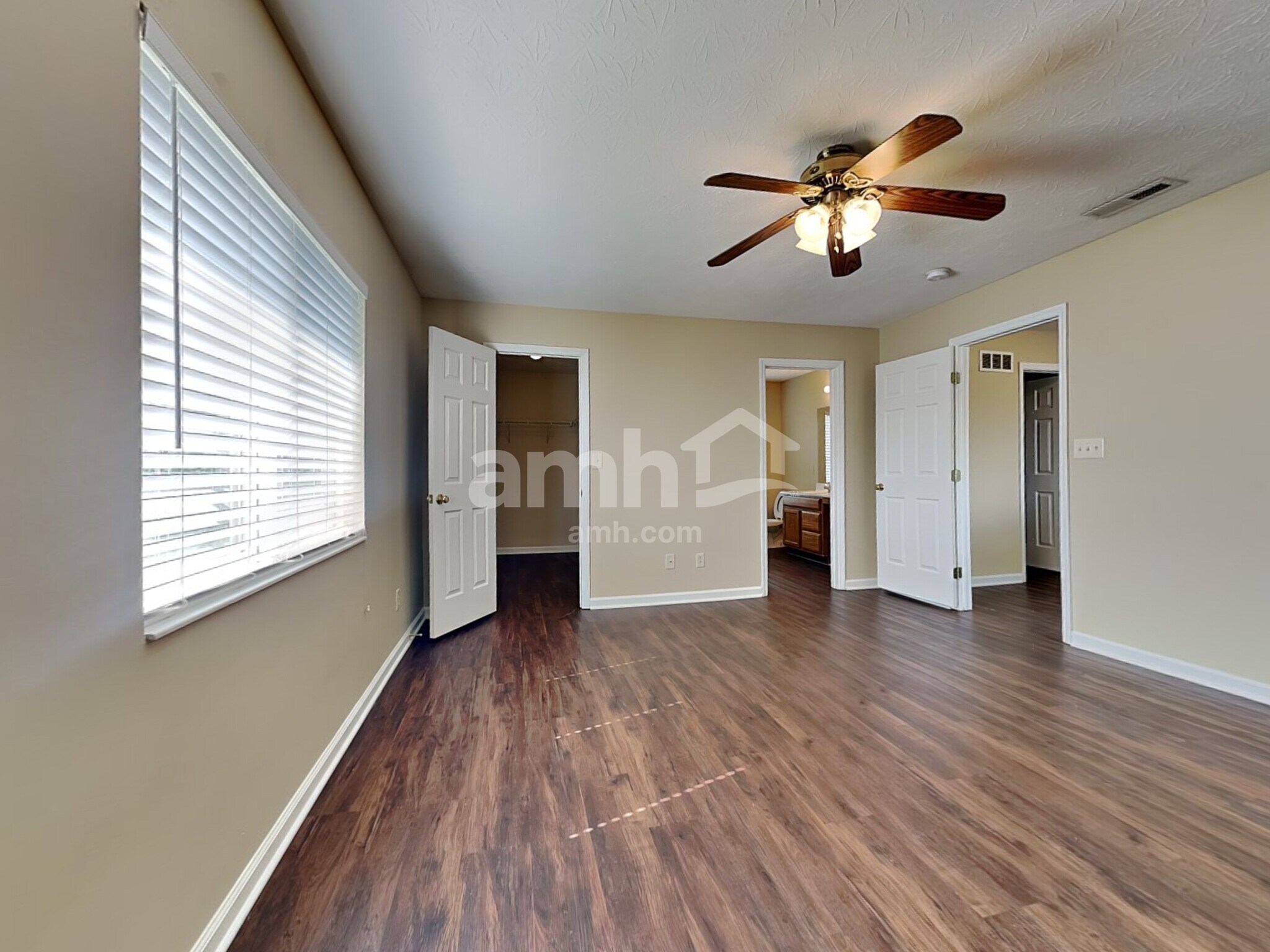 Building Photo - 1153 Reveres Run