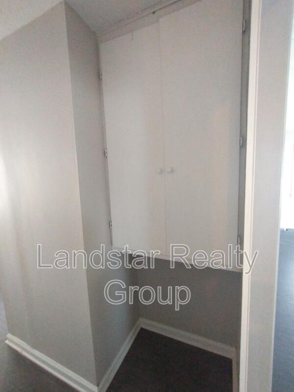 Building Photo - 5611 Johnsontown Rd
