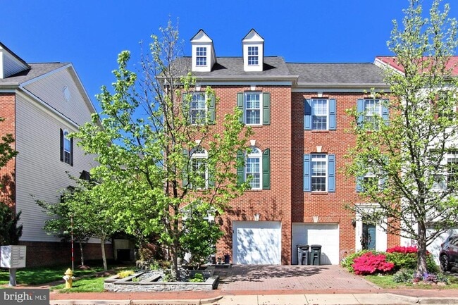 Building Photo - 5120 Grimm Dr