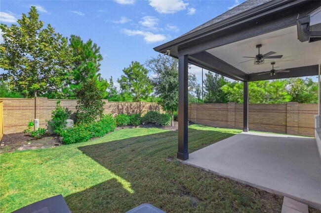 Building Photo - 15302 Spanish Ranchos Wy