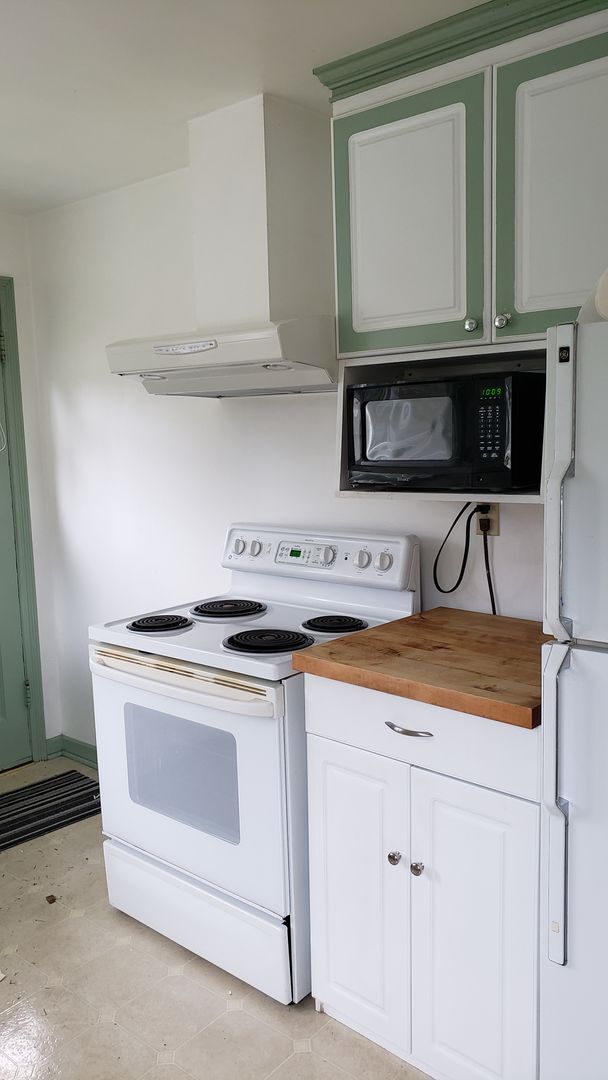 Building Photo - 2BR/1.75BA Wedgwood Home with Bonus Room and Large Backyard