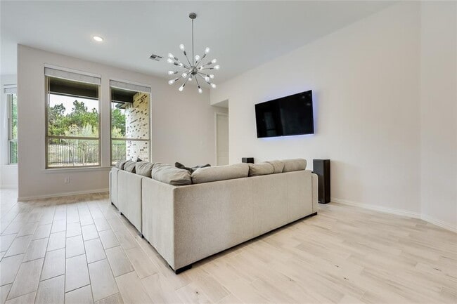 Building Photo - 7705 Pace Ravine Dr