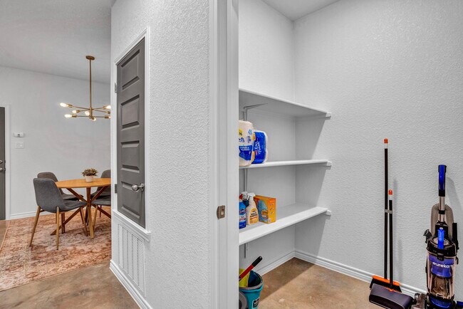 Building Photo - 311 Riptide Rd